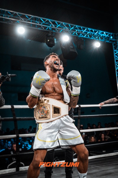 Fightzumi fighter competing at a live event